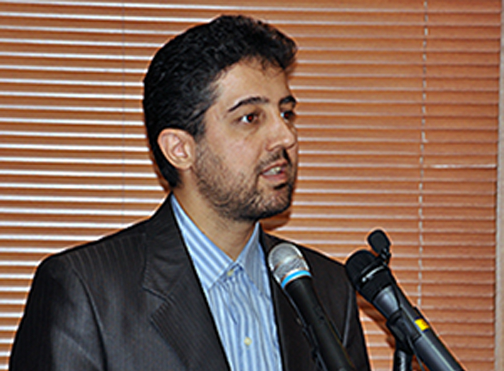 معاون دفتر خودرو و نیروی محرکه وزارت صمت: دلالان بازار خودرو را بهم ریختند